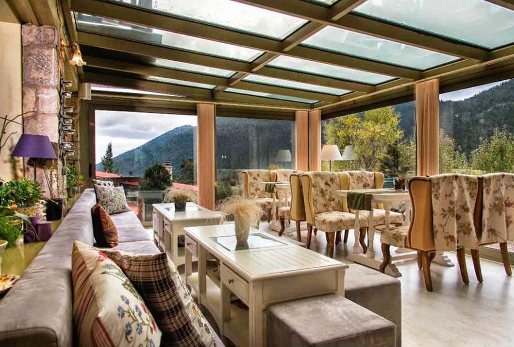 Boutique Hotel Skamnos Arachova Ngoại thất bức ảnh