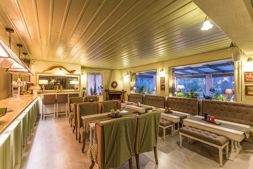 Boutique Hotel Skamnos Arachova Ngoại thất bức ảnh